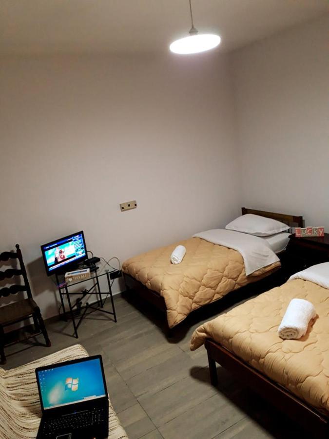 Teresa Rooms Tirana Exterior foto