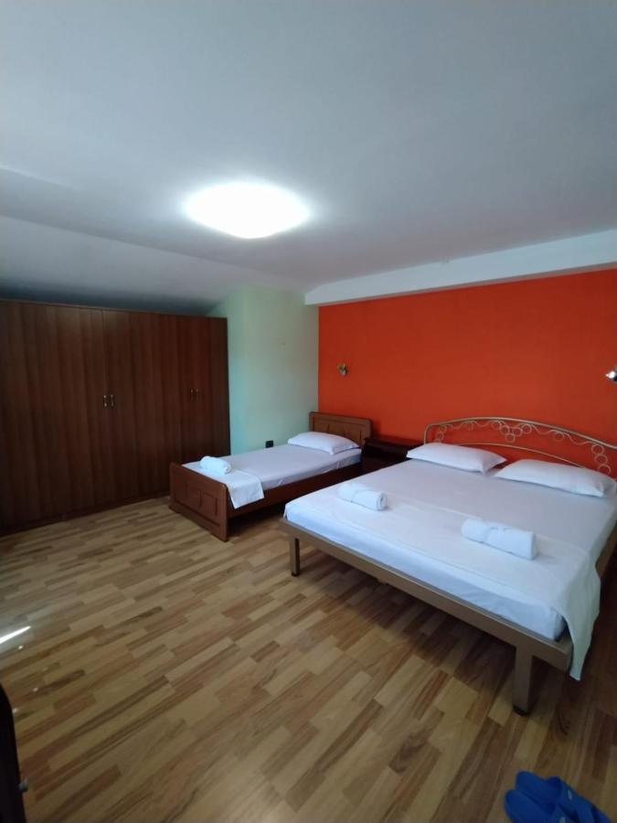Teresa Rooms Tirana Exterior foto